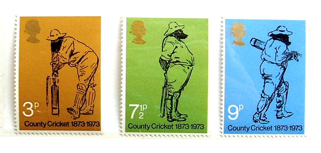 A HUNDRED YEARS OF COUNTY CRICKET.